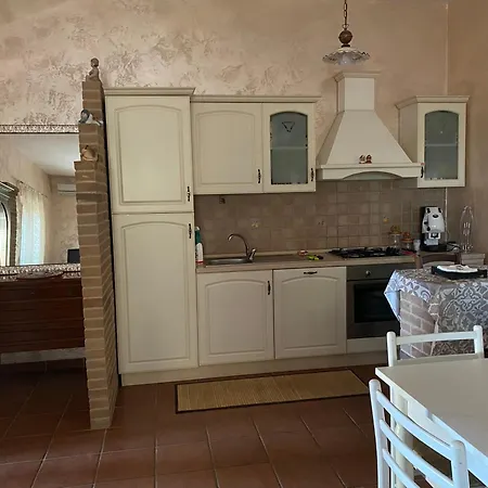 Villa Con Ampio Patio Policoro
